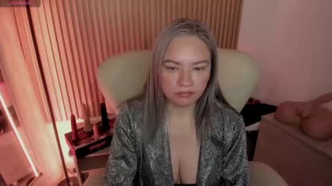 Snapshot of marianl0ve chatting on 03.02.25 Marian Love online show from 03.02.25