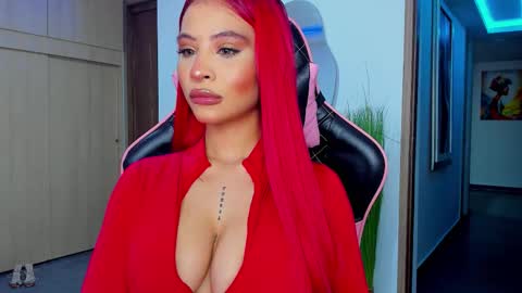 M A R I A N E online show from 11.30.25