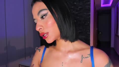 M A R I A N E online show from 05.08.26