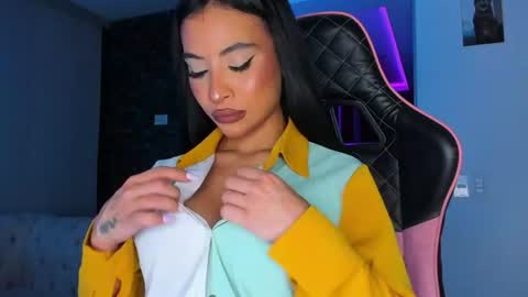 M A R I A N E online show from 07.02.26