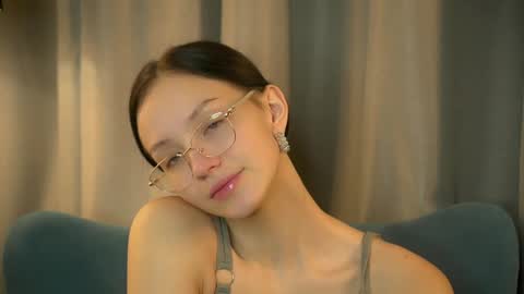 Rachel online show from 11.13.25