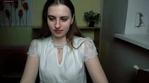 Snapshot of mariatess_ chatting on 01.21.25 Mariia online show from 01.21.25