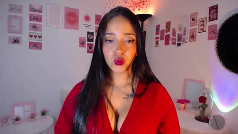 Nicolle online show from 03.16.26