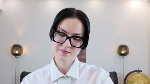 Marie Fitch online show from 03.31.26