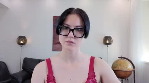 Marie Fitch online show from 06.09.26
