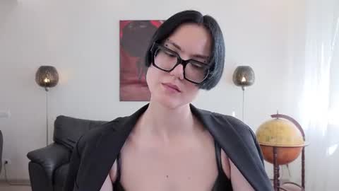 Marie Fitch online show from 06.25.26