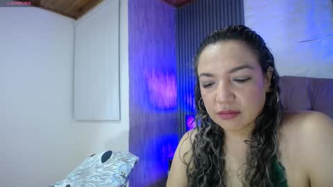 Snapshot of marie_hss chatting on 01.16.25 marie_hss online show from 01.16.25