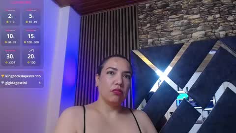 Snapshot of marie_hss chatting on 03.07.25 marie_hss online show from 03.07.25