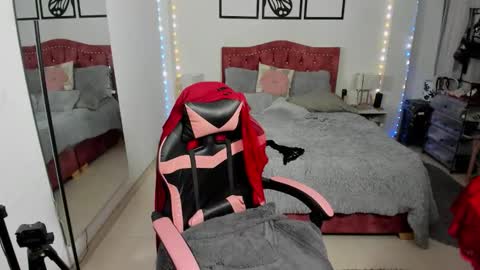 marie online show from 10.01.25