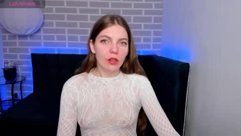 Mary 3 online show from 10.17.25