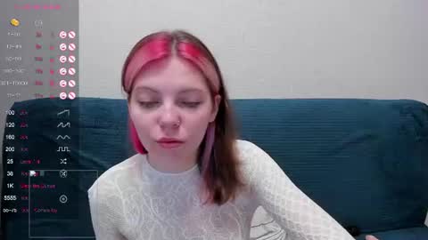 Snapshot of marie_reyess chatting on 06.10.26 Marie 3 online show from 06.10.26