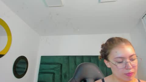 Mariee online show from 04.03.26