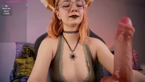 Mariel Gold online show from 02.28.25