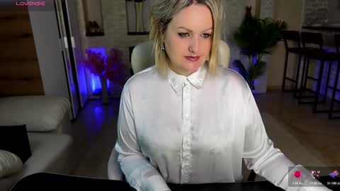 mariemlui online show from 03.16.26