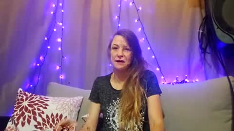 Snapshot of mariewaters chatting on 06.21.26 Marie Ann Waters online show from 06.21.26