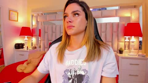 mariiahneedles online show from 01.04.25