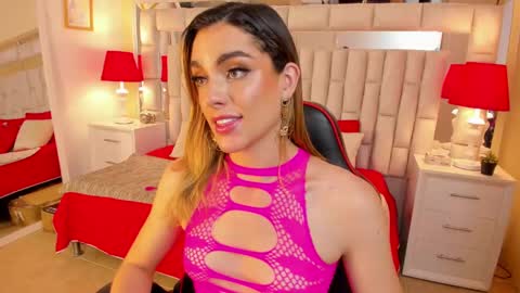 mariiahneedles online show from 01.16.25