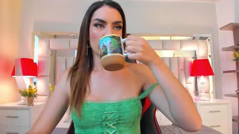 mariiahneedles online show from 11.13.25