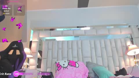 Snapshot of mariiahneedles chatting on 05.27.26 mariiahneedles online show from 05.27.26