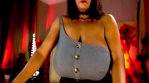 Snapshot of mariicha chatting on 09.25.25 Nikita - Scroll down and read my bio please. New Pictures in Bio online show from 09.25.25