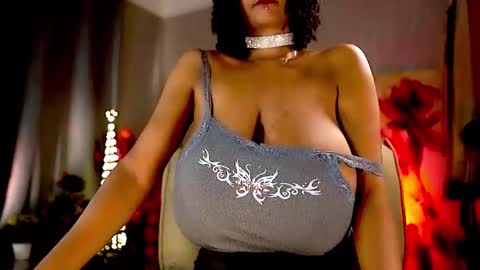 Nikita - Scroll down and read my bio please. New Pictures in Bio online show from 11.07.25