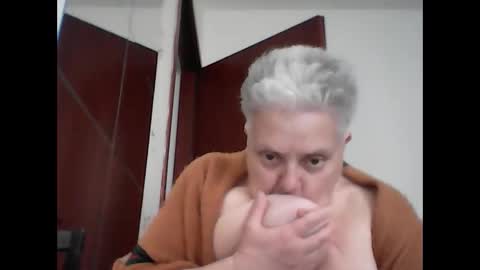 marilu64 online show from 04.05.26