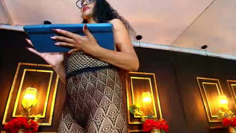 MARIYLN BLAKE  online show from 01.05.26