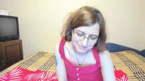 Snapshot of marilynspecial chatting on 01.04.25 Marilyn online show from 01.04.25