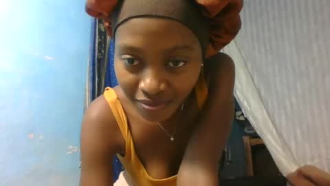 Snapshot of marinagold69 chatting on 06.14.26 marinagold69 online show from 06.14.26