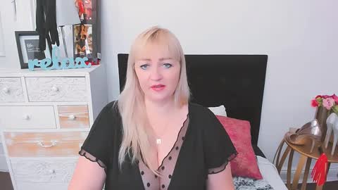 Marina online show from 01.31.25