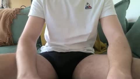 Snapshot of mario_pseudo chatting on 03.03.26 Mario online show from 03.03.26