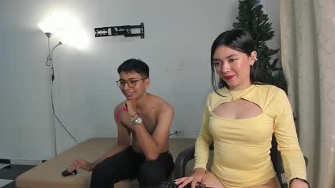 marioandmia online show from 02.08.25