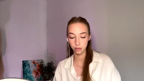 Snapshot of marioindal chatting on 06.14.26 Amelia online show from 06.14.26