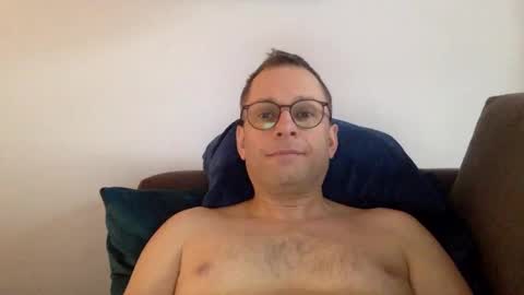 Snapshot of mark32571 chatting on 12.29.24 Little Mark online show from 12.29.24