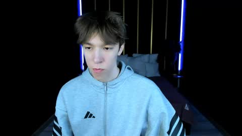 Mark online show from 04.20.26