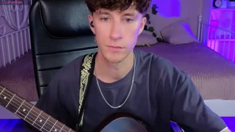 Snapshot of mark_caron chatting on 09.19.25 mark_caron online show from 09.19.25