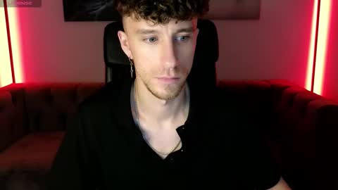 Snapshot of mark_caron chatting on 11.09.25 mark_caron online show from 11.09.25