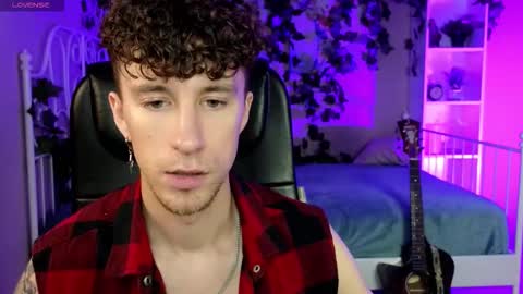 Snapshot of mark_caron chatting on 12.03.25 mark_caron online show from 12.03.25