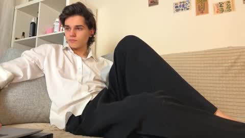 Mark online show from 12.18.25