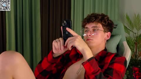 Mark online show from 10.06.25