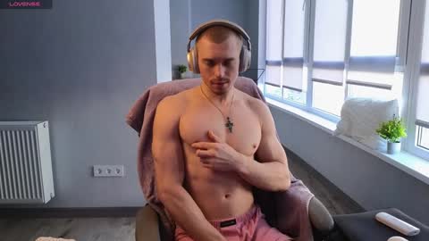 Mark online show from 01.10.25