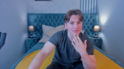 Mark online show from 11.18.25