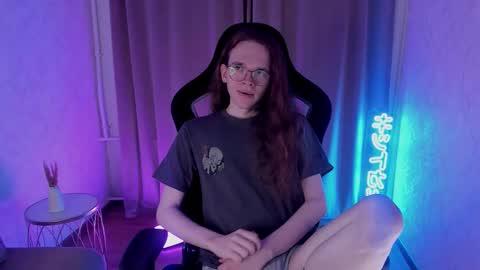 Mark online show from 12.03.25