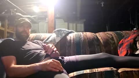 Snapshot of markjomes chatting on 12.12.24 Mark Jomes online show from 12.12.24