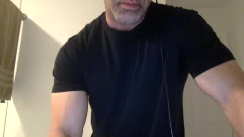 Snapshot of markk702 chatting on 10.21.25 markk702 online show from 10.21.25