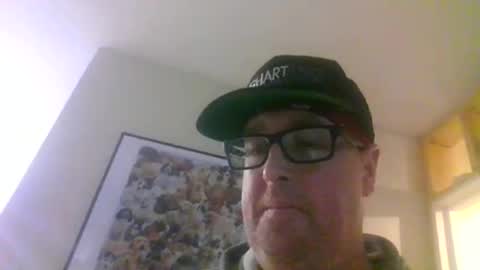 Snapshot of markkellyhamilton99 chatting on 12.23.24 mark online show from 12.23.24