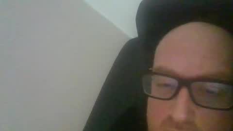 Snapshot of markkellyhamilton99 chatting on 02.12.25 mark online show from 02.12.25