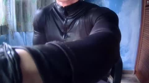 Snapshot of markogoldwolf chatting on 01.28.25 boogieman online show from 01.28.25