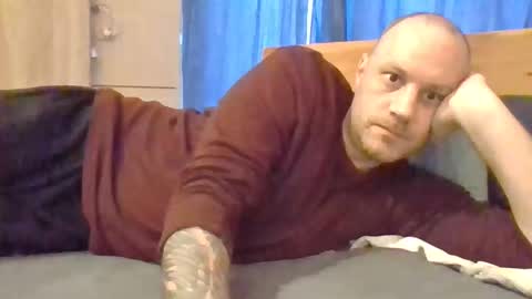 Snapshot of markus_7 chatting on 12.20.25 markus_7 online show from 12.20.25