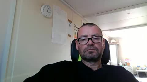 Snapshot of markyhowudoin chatting on 10.24.25 markyhowudoin online show from 10.24.25
